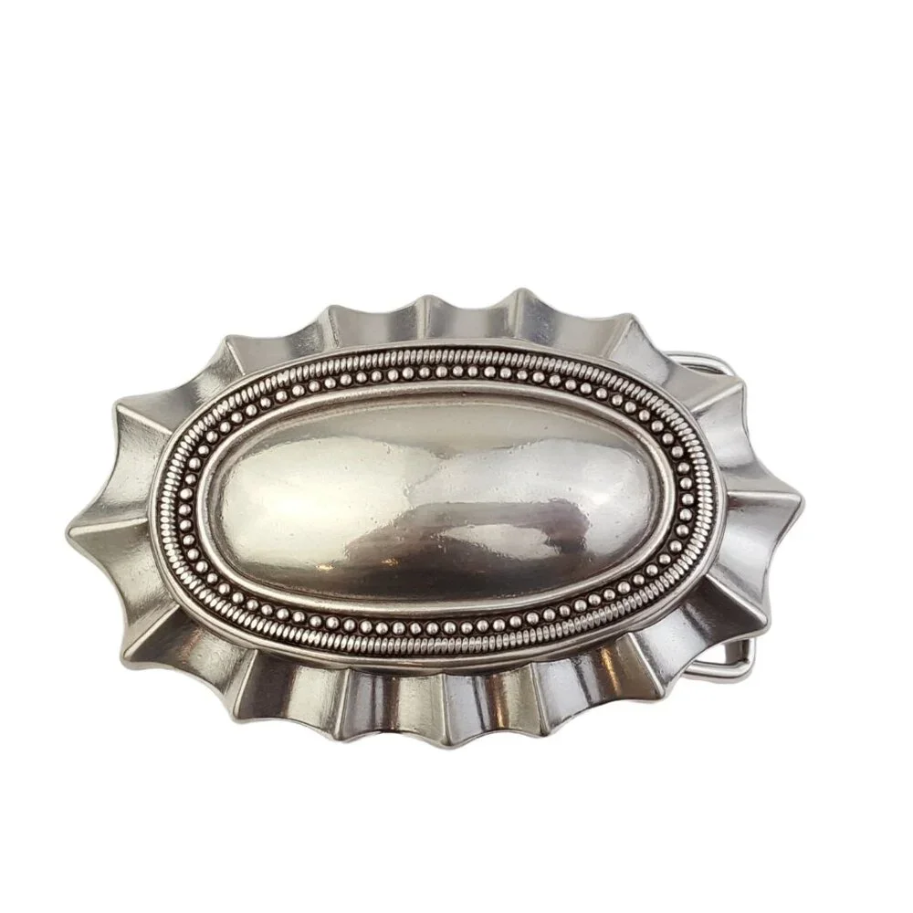 Quality Western Silver Oval Buckle with Ruffled Trim - Picture 1 of 5